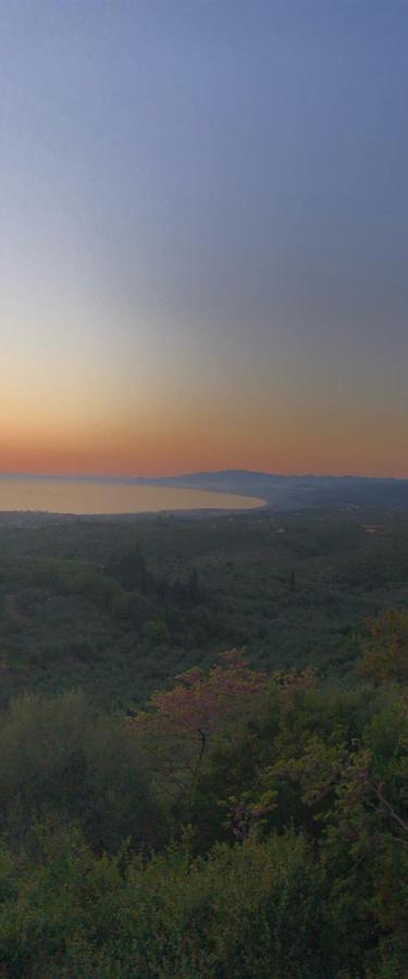 Vila Kyparissia De Wandelboom Vrises  Exteriér fotografie