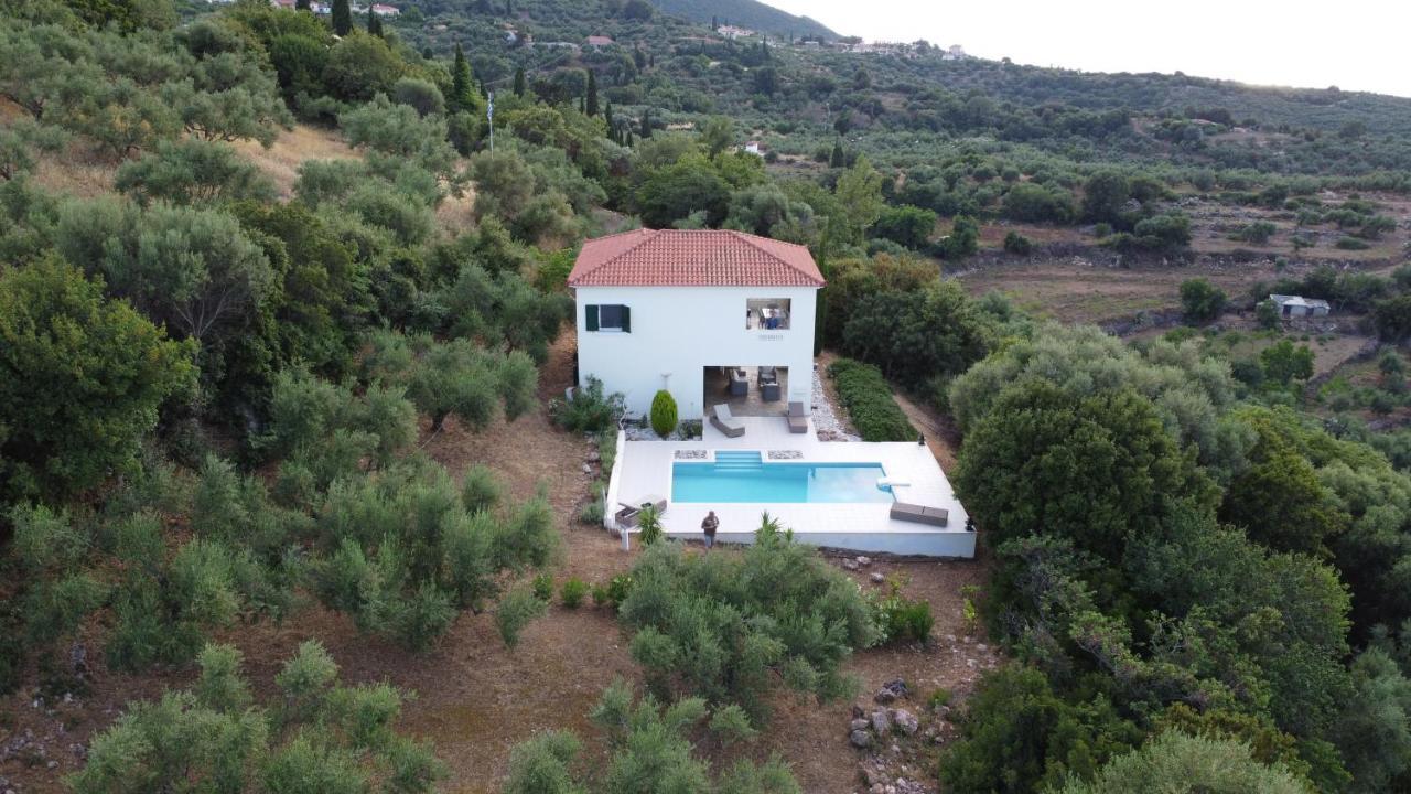 Vila Kyparissia De Wandelboom Vrises  Exteriér fotografie
